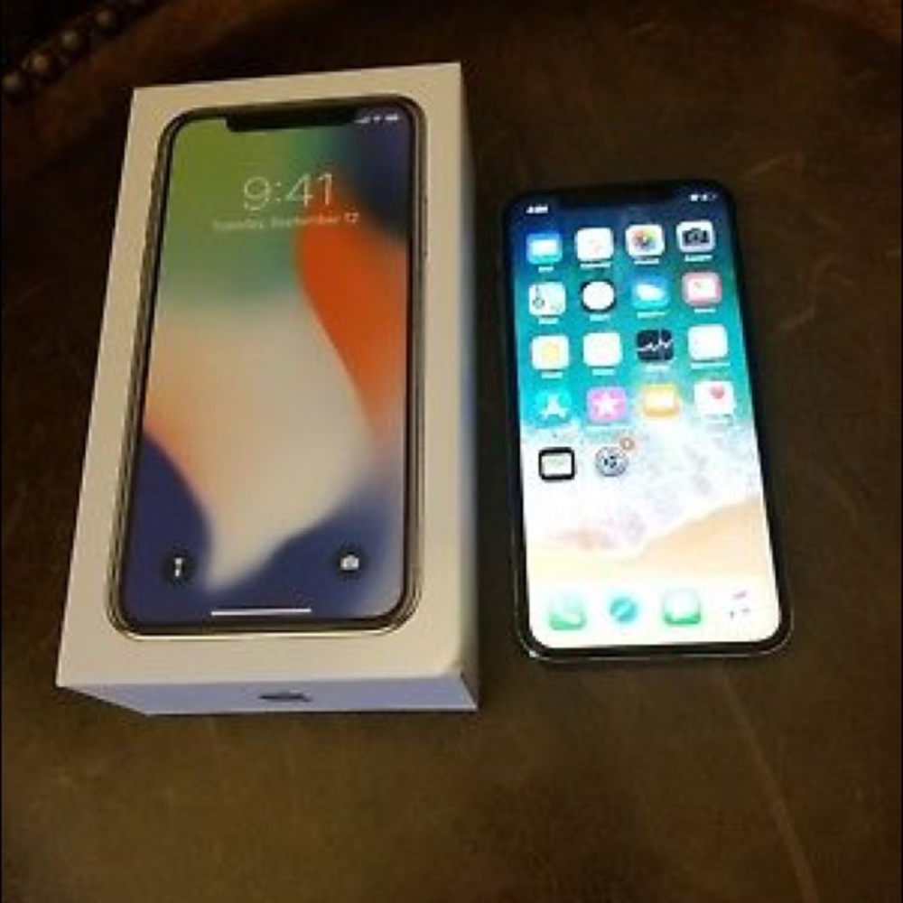 iPhone X Unlocked
